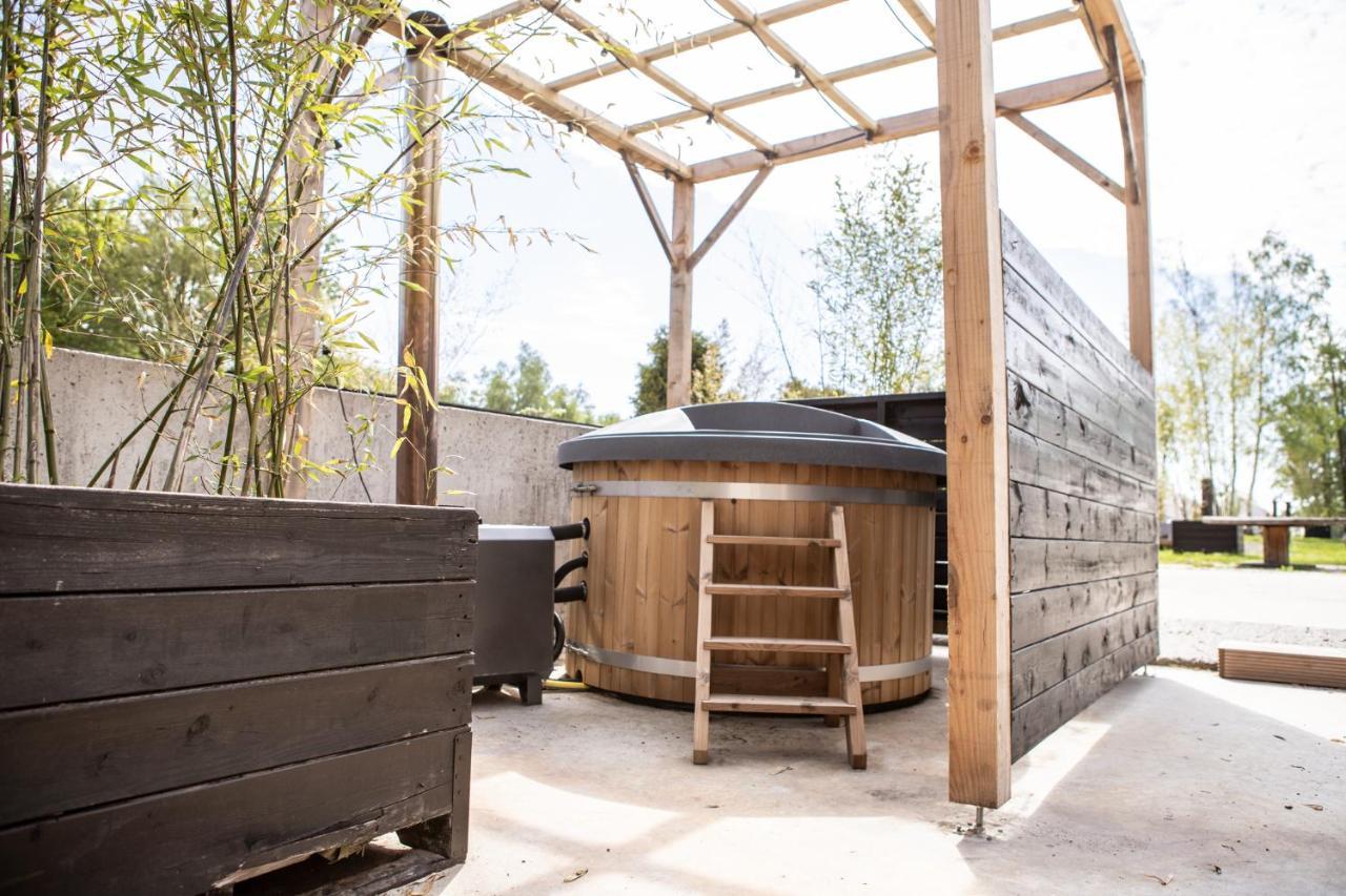 Glamplodge Met Prive Sanitair Blesdijke Exterior photo